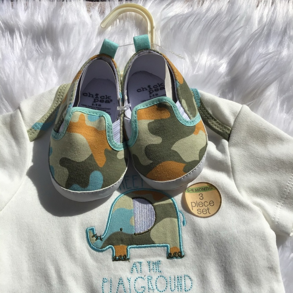 NWT Matching 2 piece with shoes. ❤️